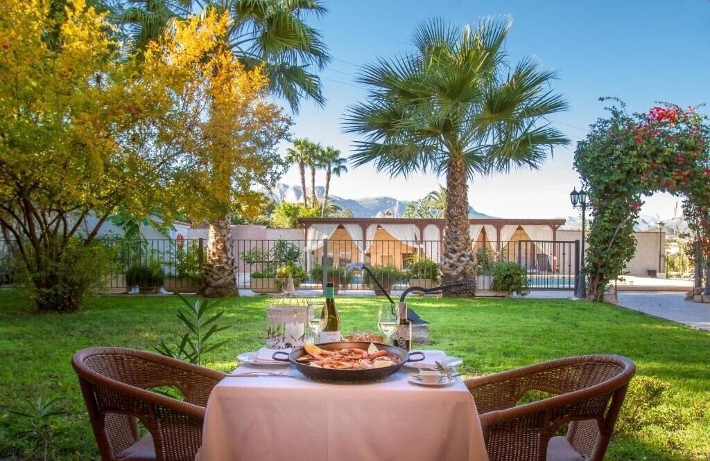 Готель Tossal D'Altea 4*