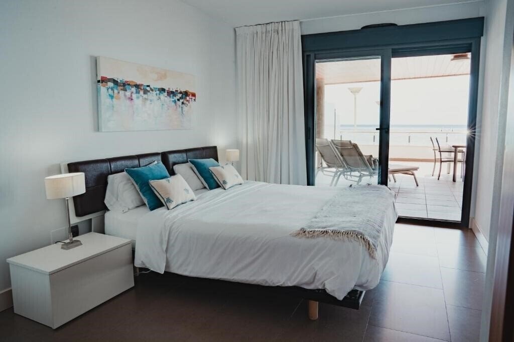 Zdjęcie Apartamentos Calpestabili 3*