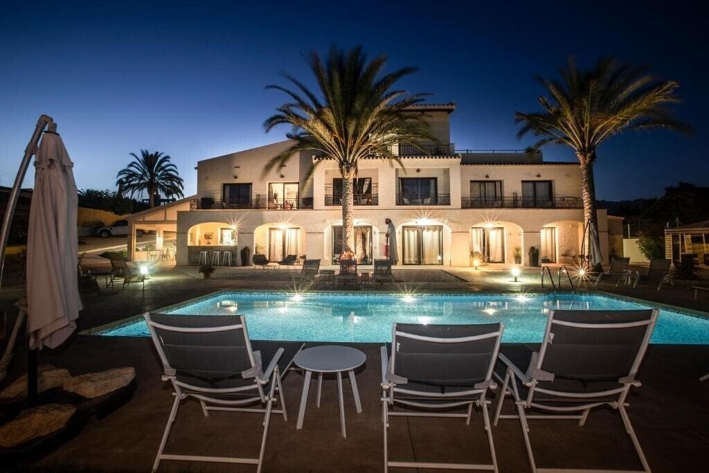 Готель Aparthotel Camp El Planet 1*