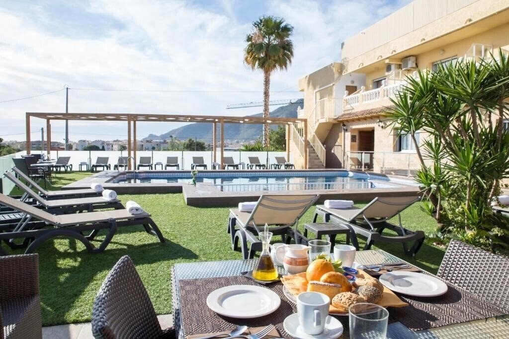 Zdjęcie Noguera El Albir 2*