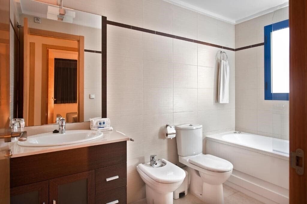 Фотографія Alicante Hills 4*