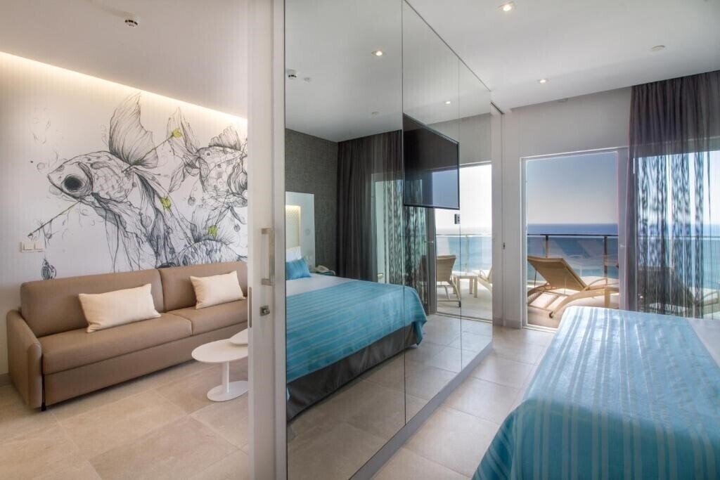 Zdjęcie Suitopia 4*