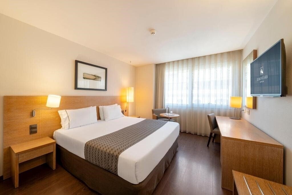 Hotel Eurostars Lucentum 4*