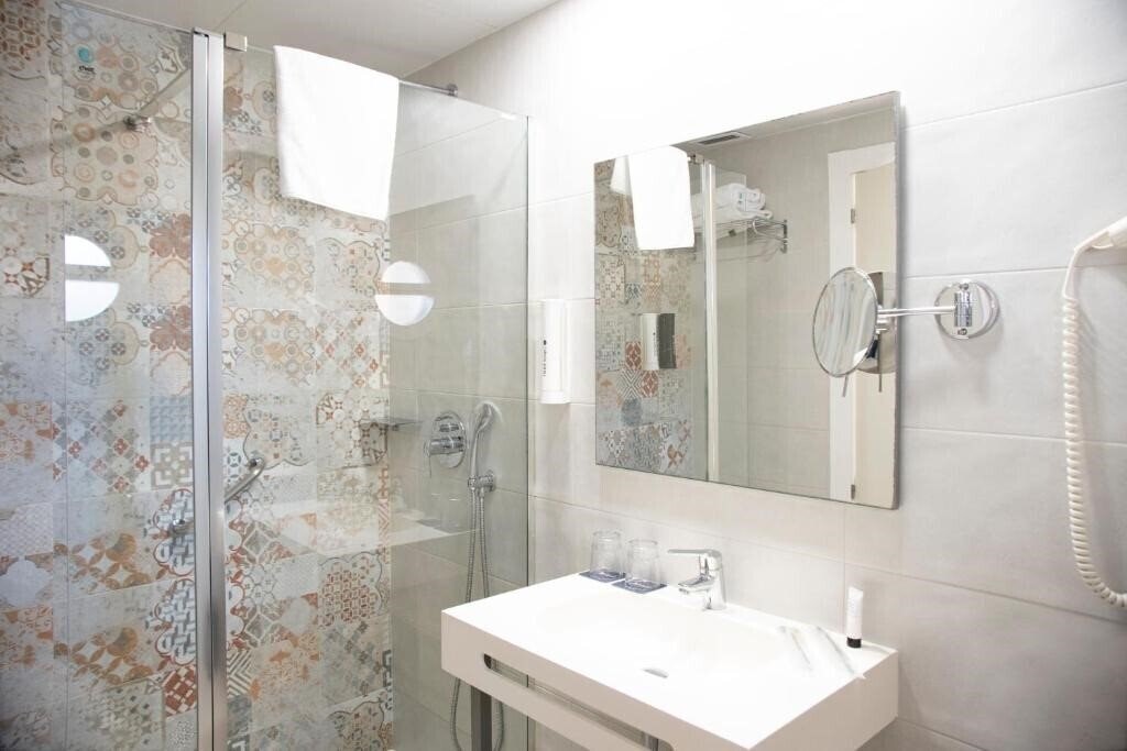 Zdjęcie Hotel Boutique Calas De Alicante 3*