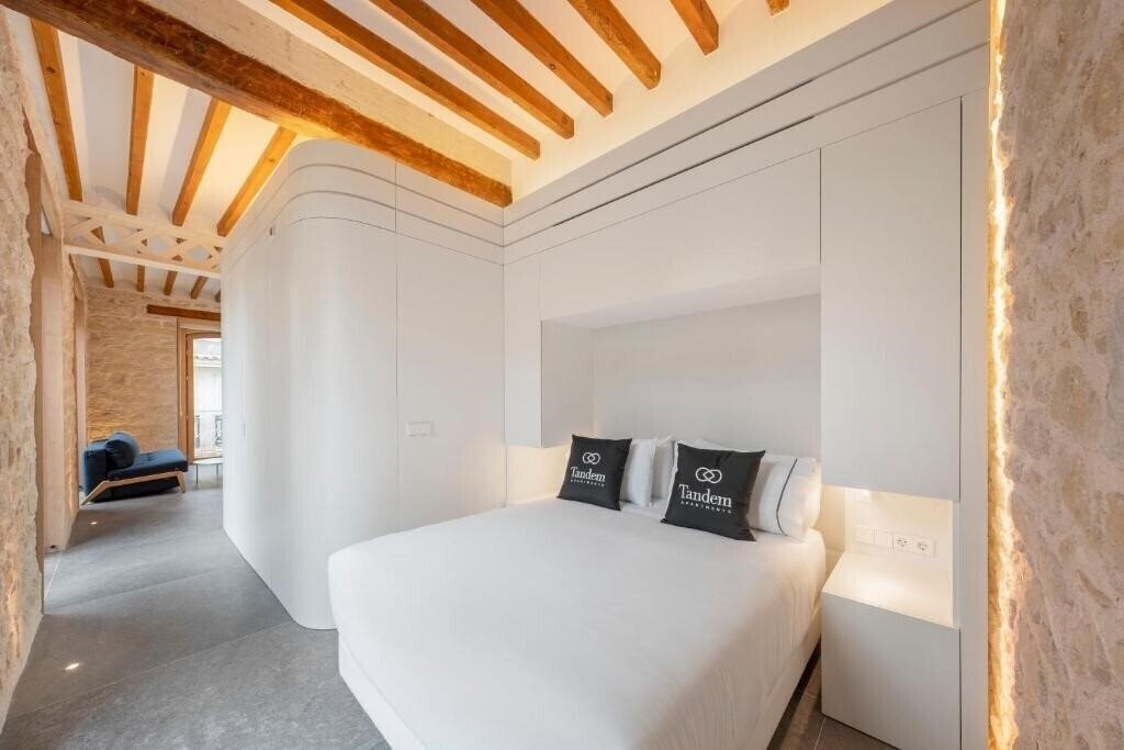 Фото Tandem Portico Alicante Suites 3*