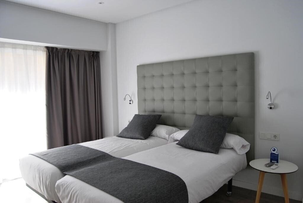 Zdjęcia Estudiotel Alicante 2*