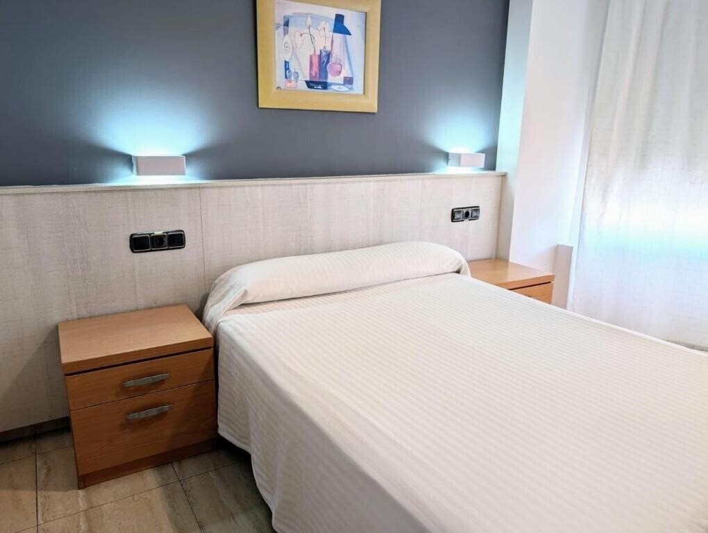 Картинка Hostal Meseguer 3*