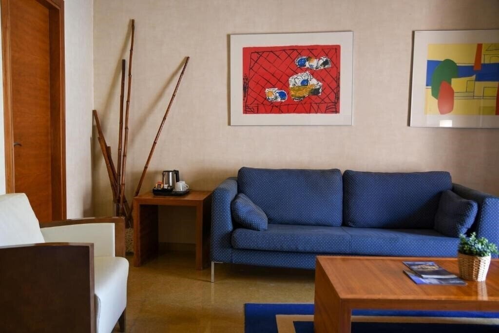 Фотографія Sercotel Palacio De Tudemir 4*