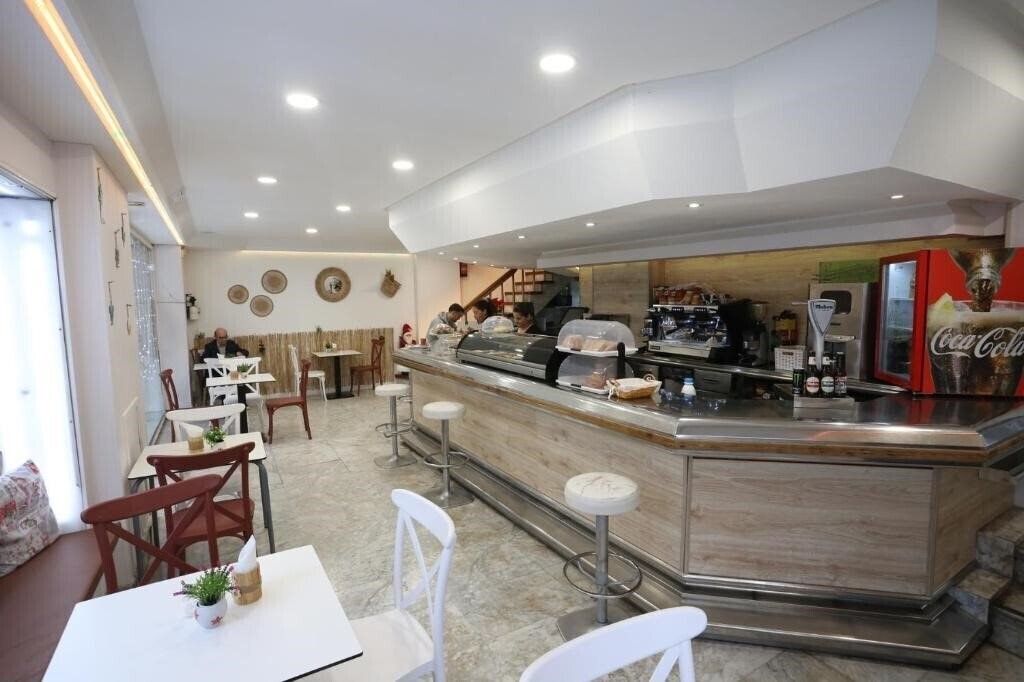 Фото Cervantes 2*