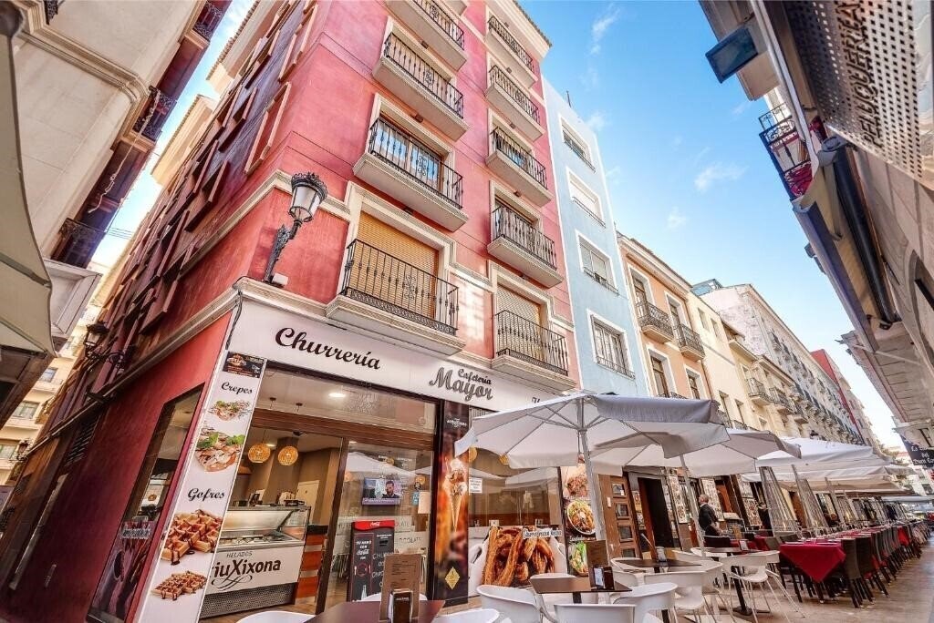 Готель Globus by Be Alicante Apart 3*