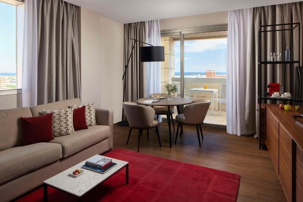 Фотографія Nh Alicante 4*