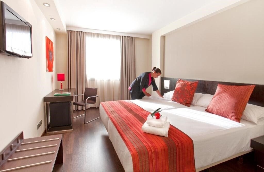 Zdjęcie Sercotel Aura Algeciras 3*