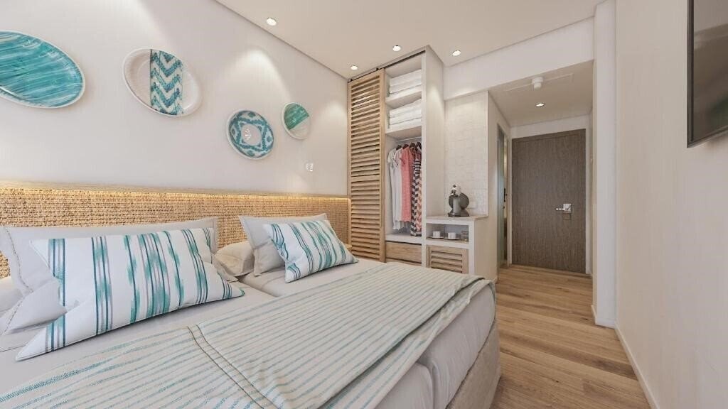 Изображение More 3*