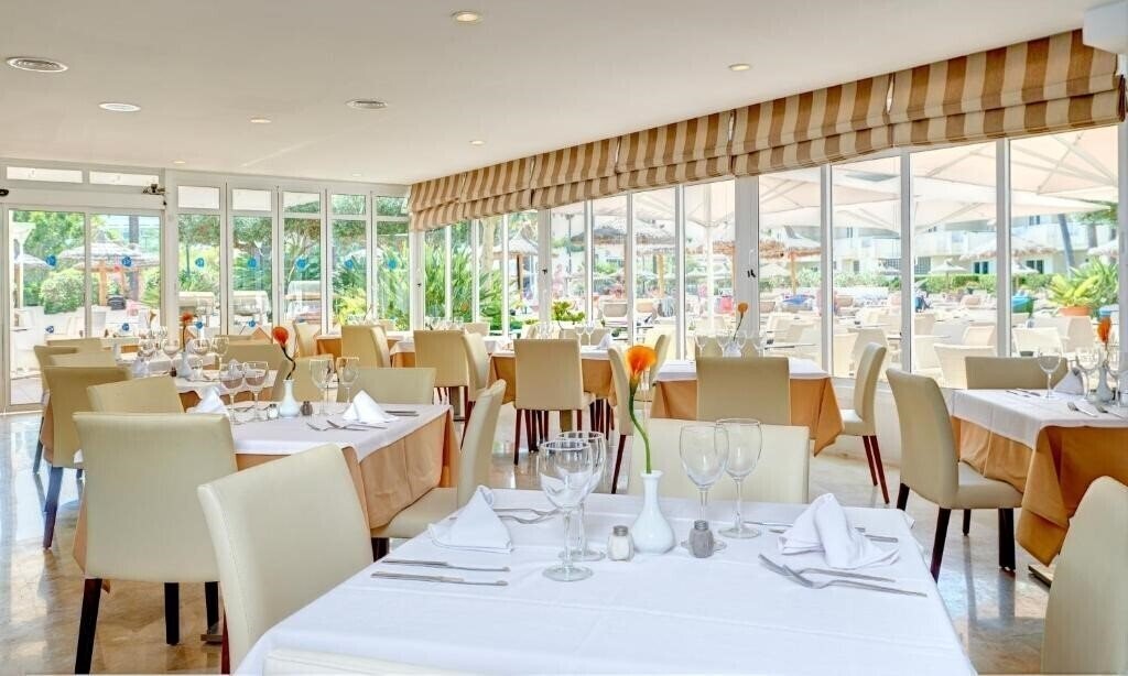 Картинка Grupotel Port D'Alkudia 4*