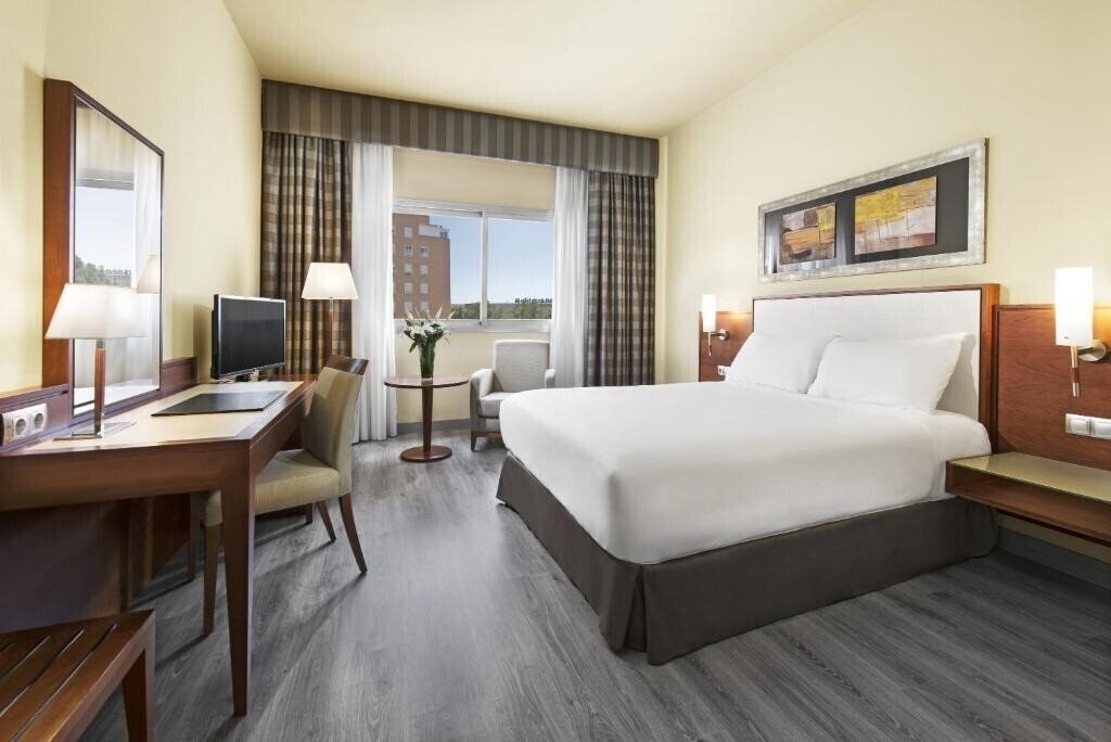 Zdjęcie Elba Almeria Business & Convention Hotel 4*