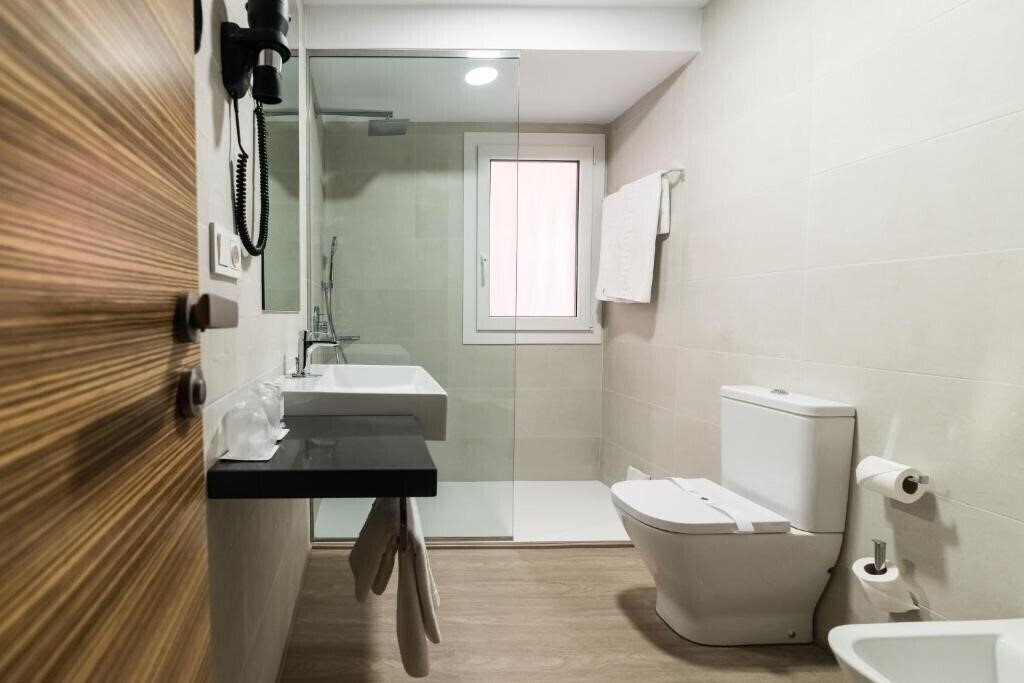 Фотографія Torreluz Centro Hotel (ex. Torreluz II Hotel) 2*