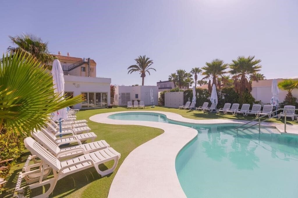 Фотографія Hotel Moon Dreams Roquetas (ex. Hotel Roquetas Beach) 4*