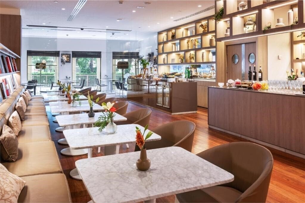 Картинка Melia Sevilla 4*