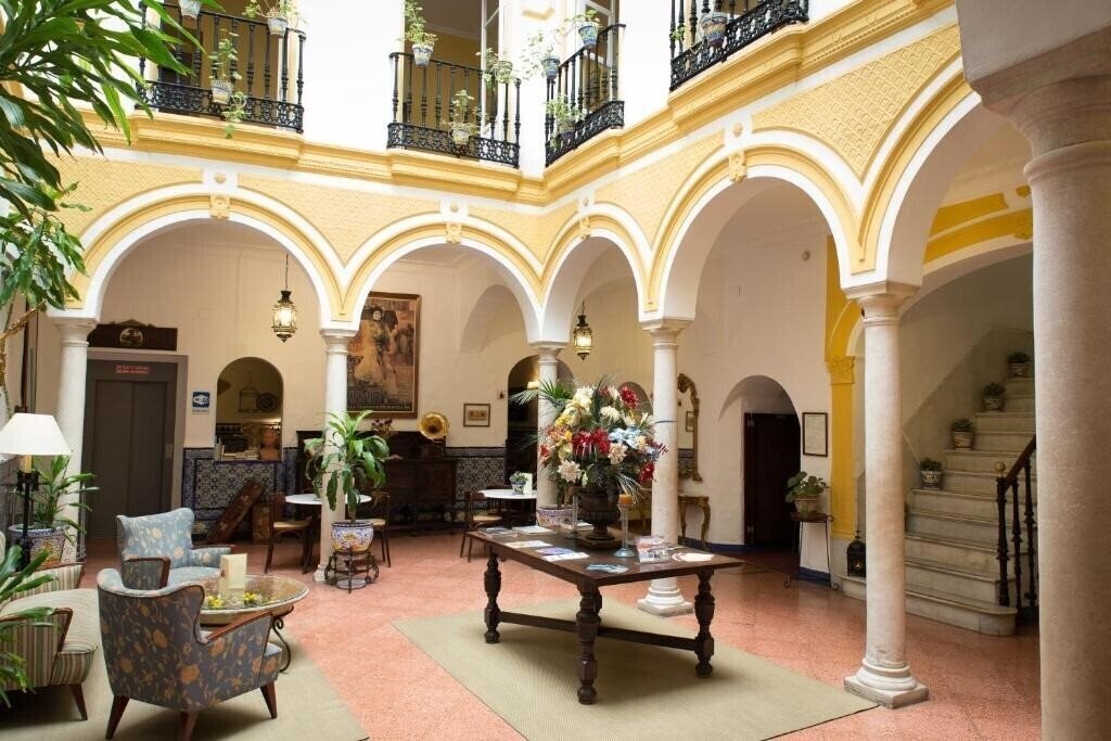 Готель Abanico 3*