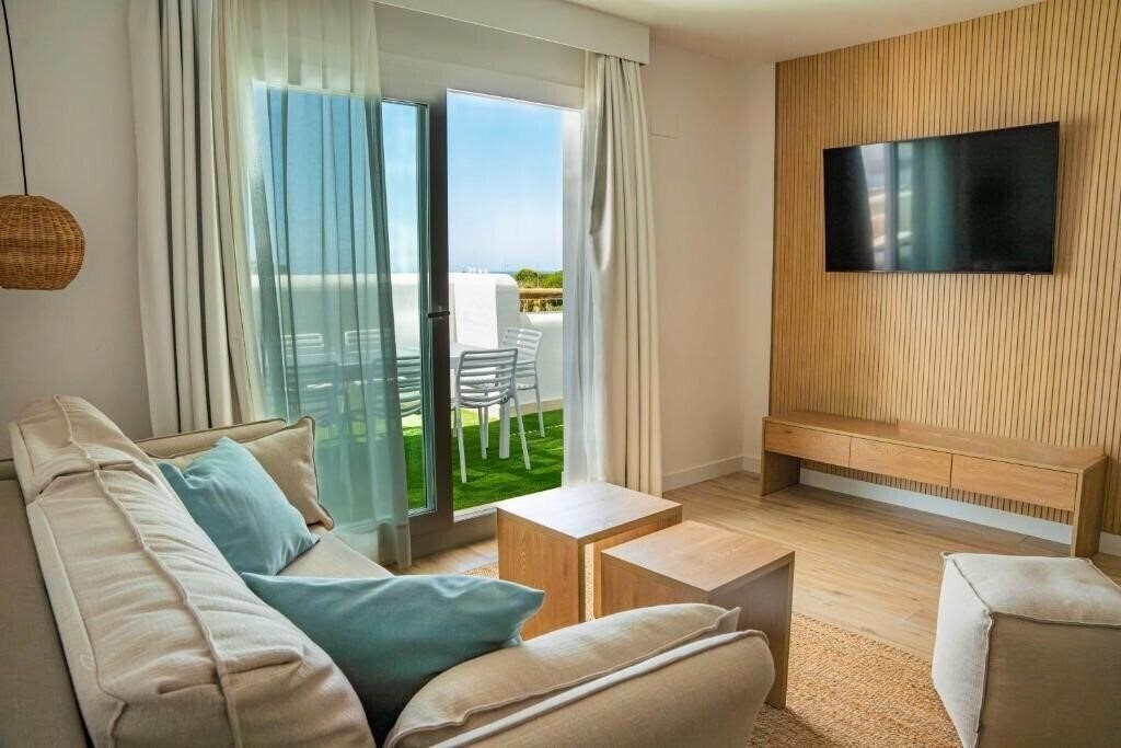 Zdjęcia Punta Candor Suites 3*