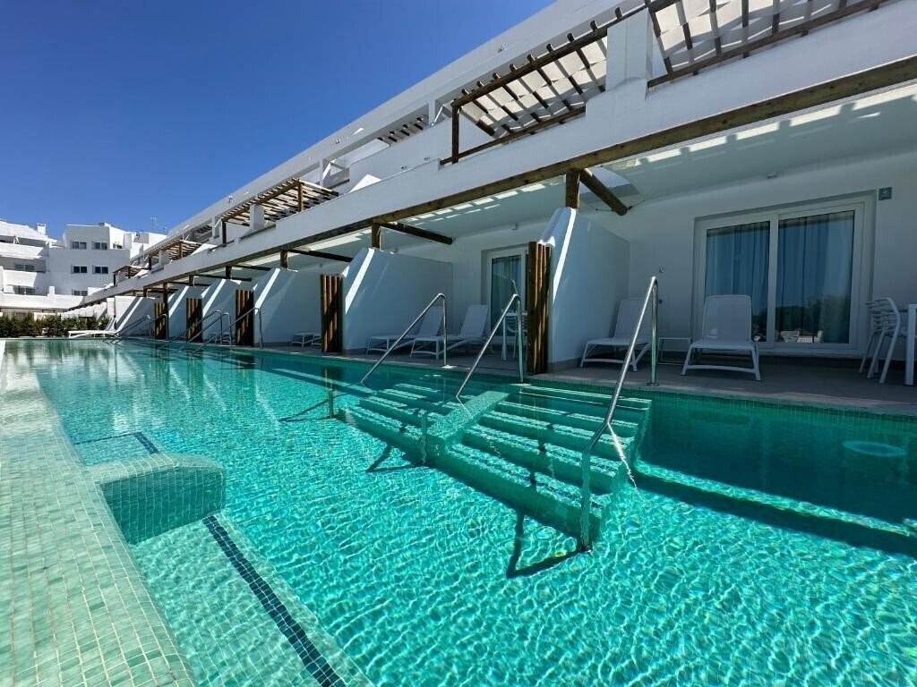 Zdjęcie Punta Candor Suites 3*