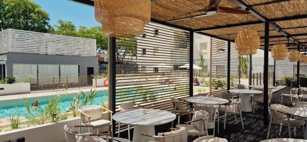 Отель Hotel Vertice Sevilla Aljarafe Bormujos (ex. Vertice Aljarafe) 4*