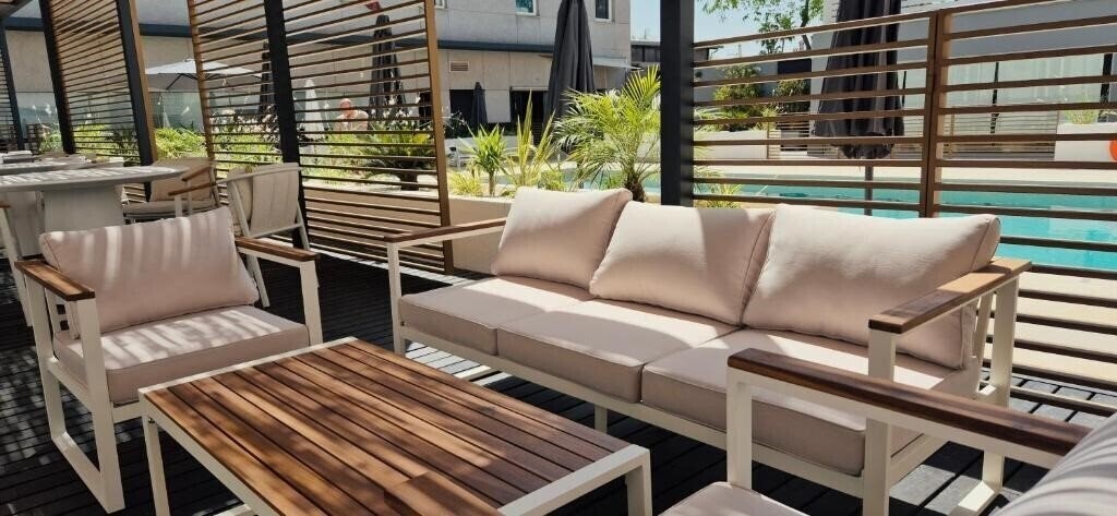 Фотография Hotel Vertice Sevilla Aljarafe Bormujos (ex. Vertice Aljarafe) 4*