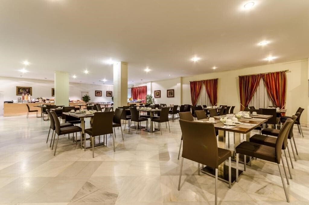 Zdjęcie Exe Guadalete (ex. Hotel Guadalete) 4*