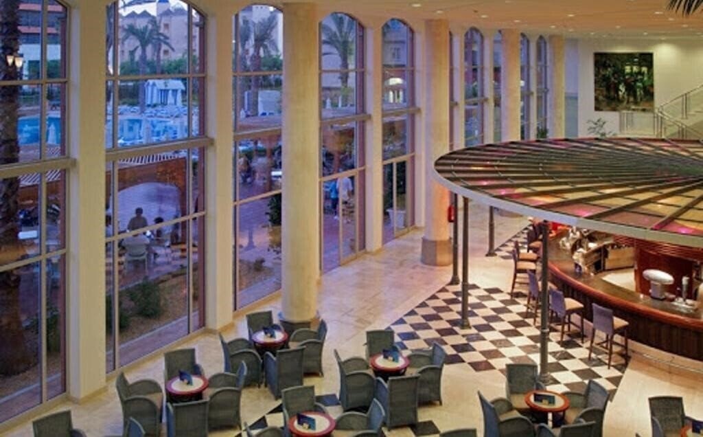 Zdjęcie Ohtels Islantilla (ex. Asur Hotel Islantilla Suites & Spa) 4*