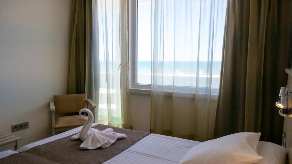 Фотографія Apartamentos Turisticos Flamero (ex. Flamero Aparthotel, Hotel Flamero, Hotel Apartamento Flamero) 3*
