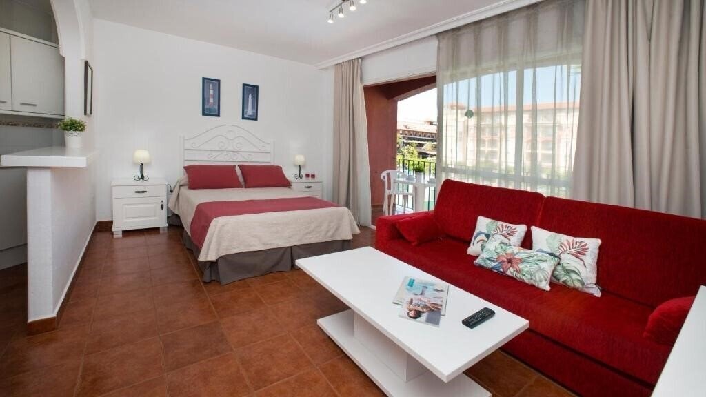 Zdjęcia Apartamentos Leo Islamar 2*