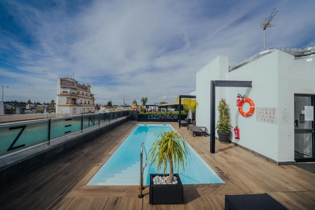 Obraz Eszentrico Suites Jerez 4*