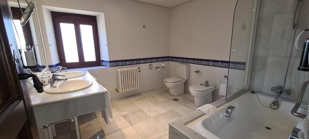 Картинка Parador De Gredos 3*