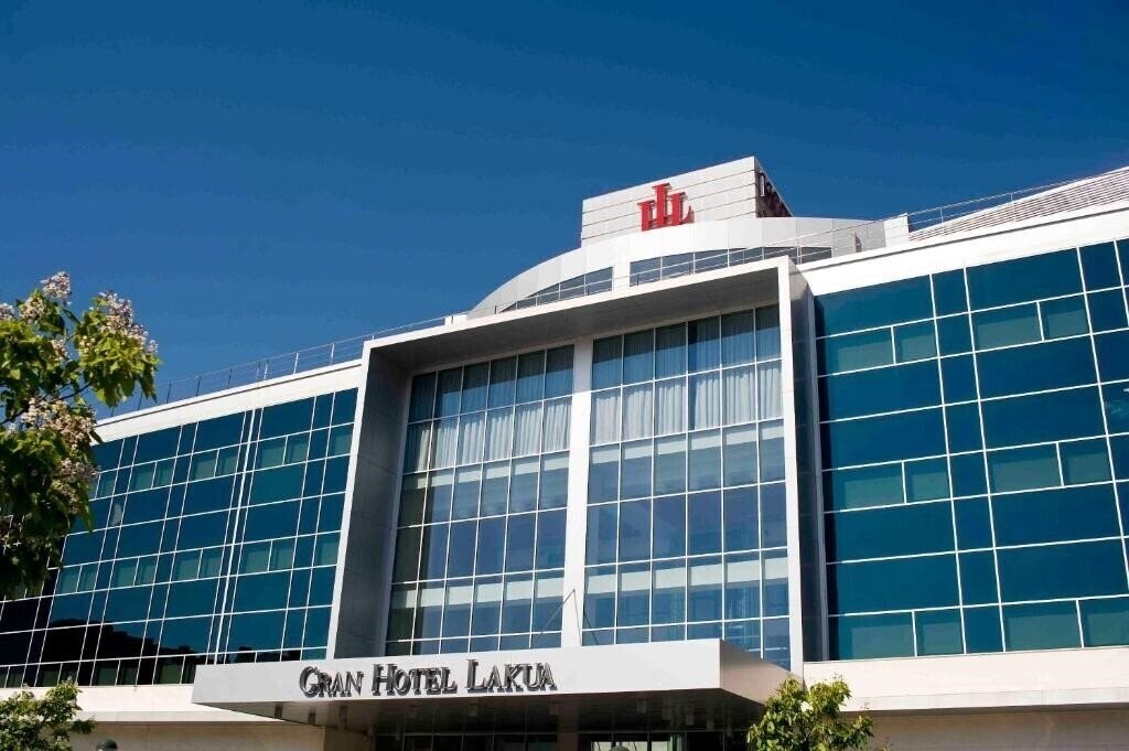 Готель Gran Hotel Lakua 5*