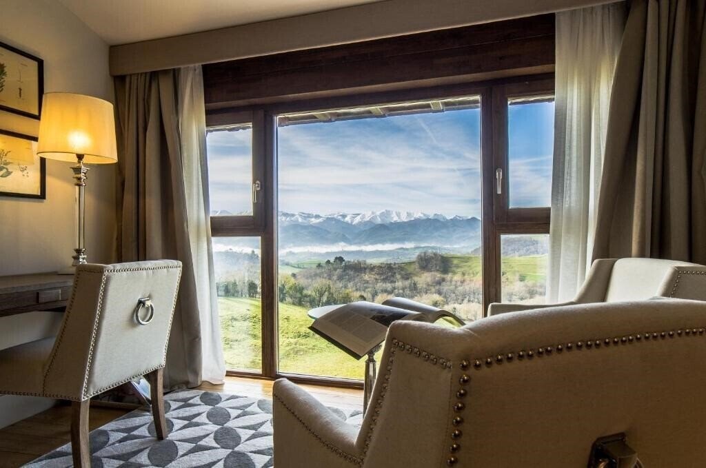 Готель Puebloastur Eco - Resort Wellness & Spa 5*