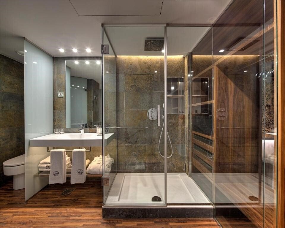 Фотографія Gran Derby Suite 4*