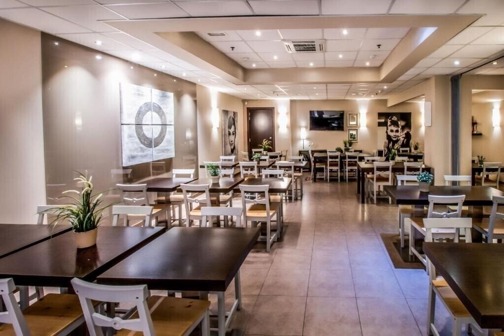 Zdjęcie Teatre Auditori 3*