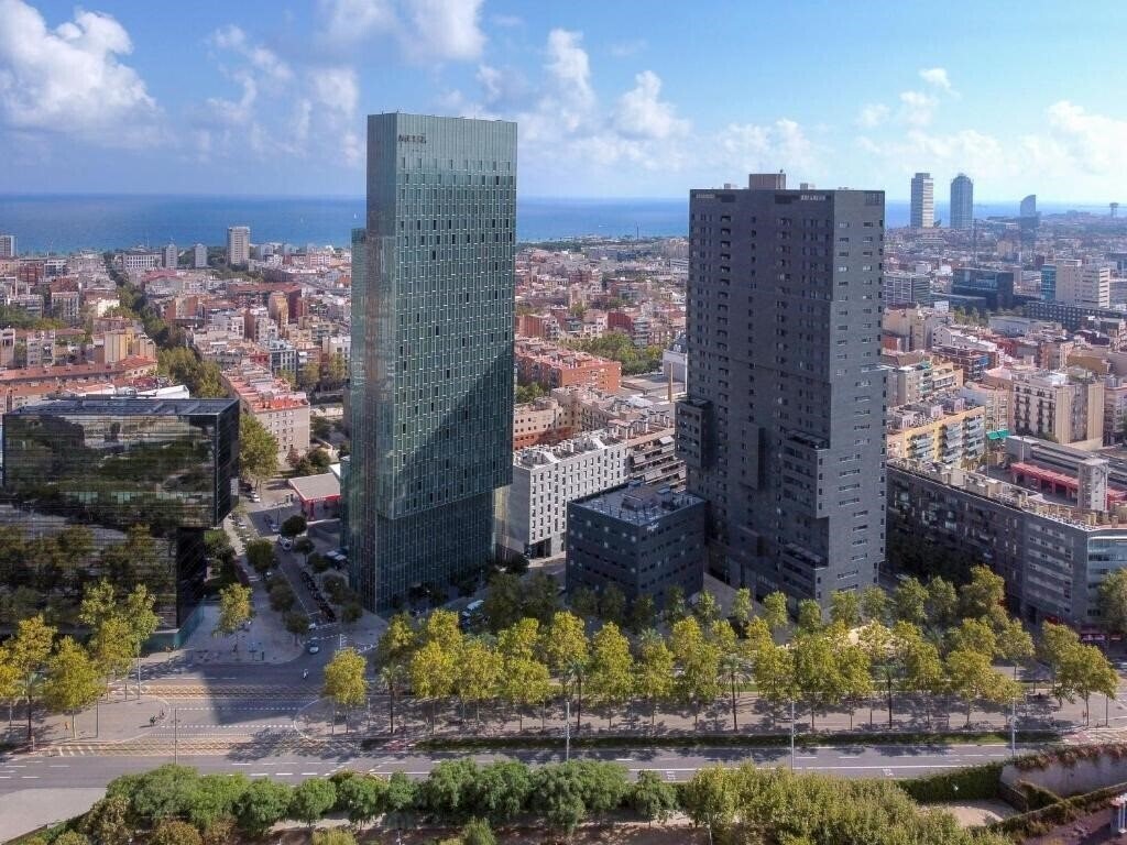 Hotel The Level At Melia Barcelona Sky 4*