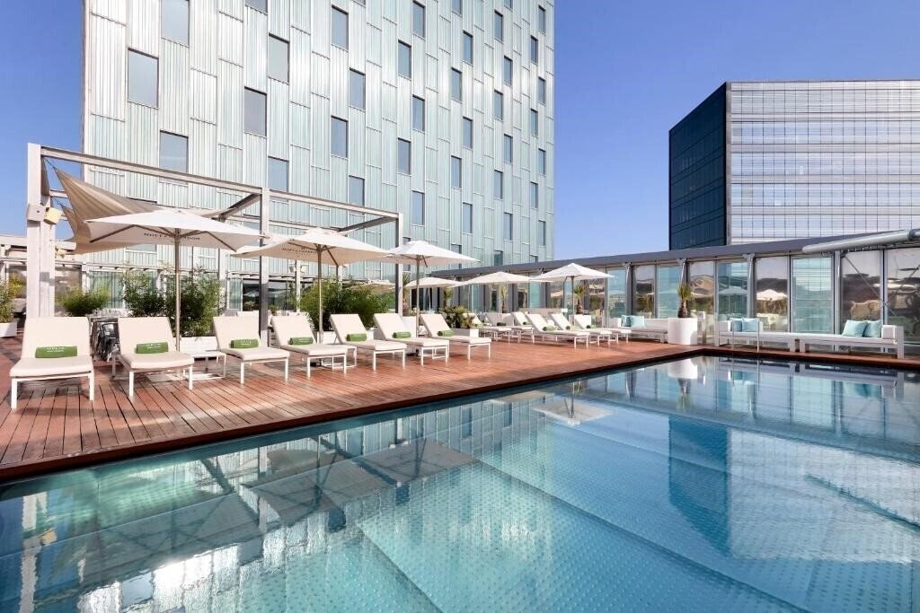Zdjęcia The Level At Melia Barcelona Sky 4*