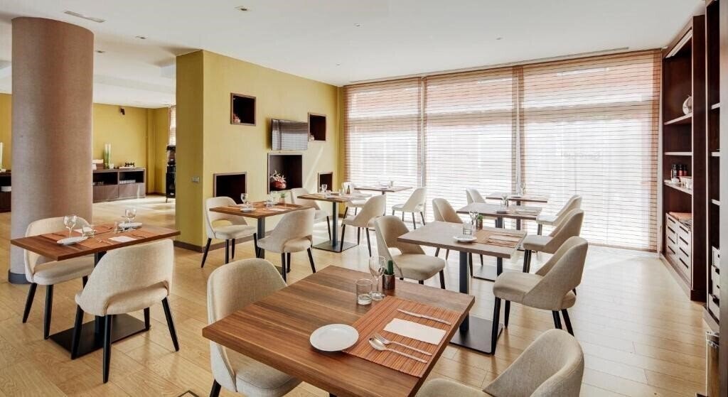 Obraz Sercotel Sant Boi (ex. NH Sant Boi) 3*