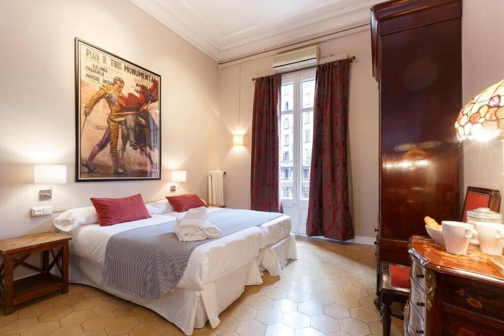 Zdjęcia Ainb B&B Born Via Laietana 2*