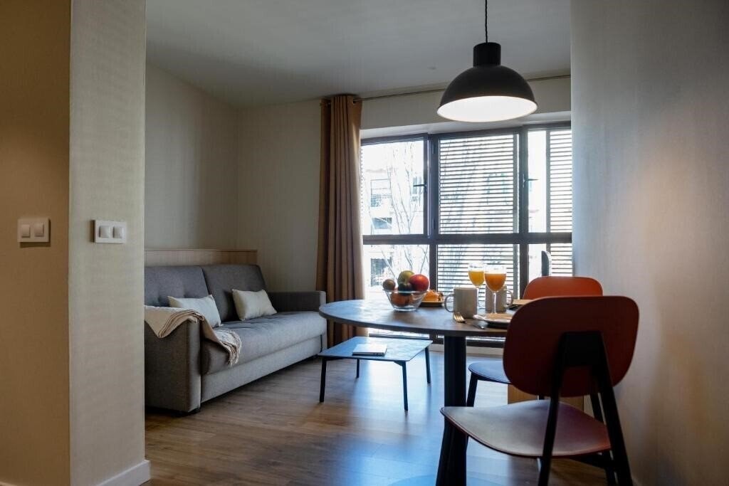 Готель Mh Apartments Urban 4*