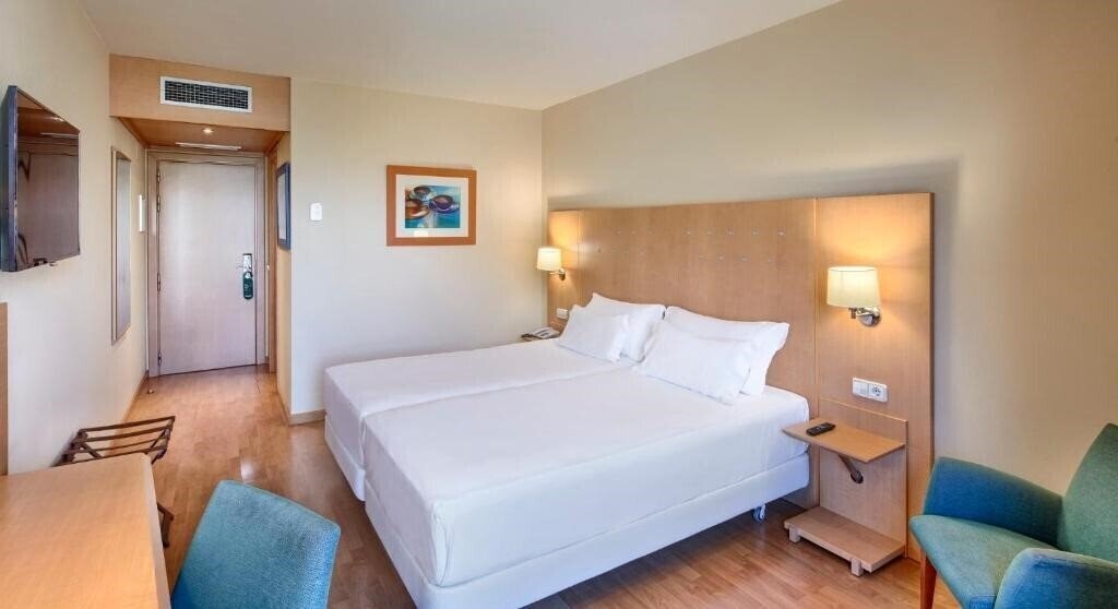 Zdjęcie Nh Porta Barcelona 3*