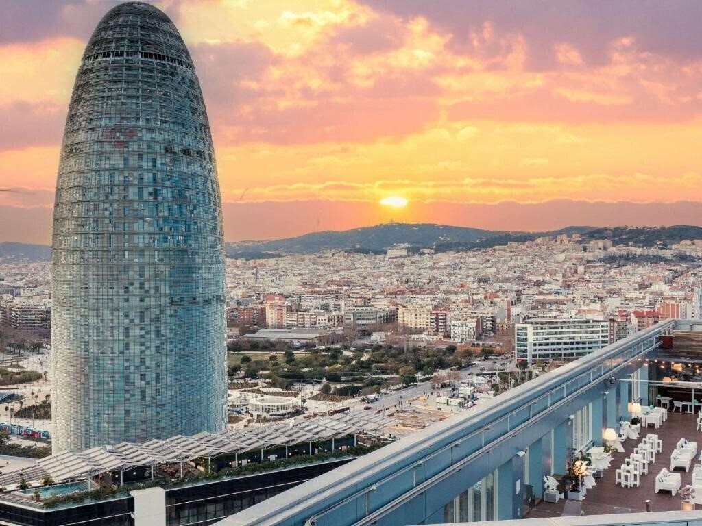 Zdjęcie Novotel Barcelona City 4*