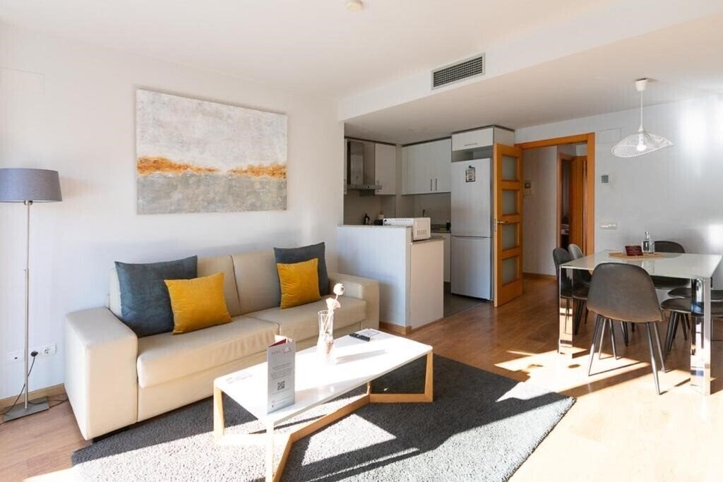 Готель Sensation Authentic Gracia 4*