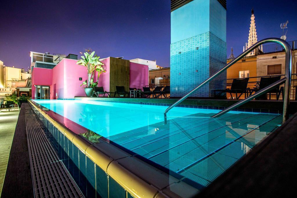 Отель Barcelona Catedral 4*