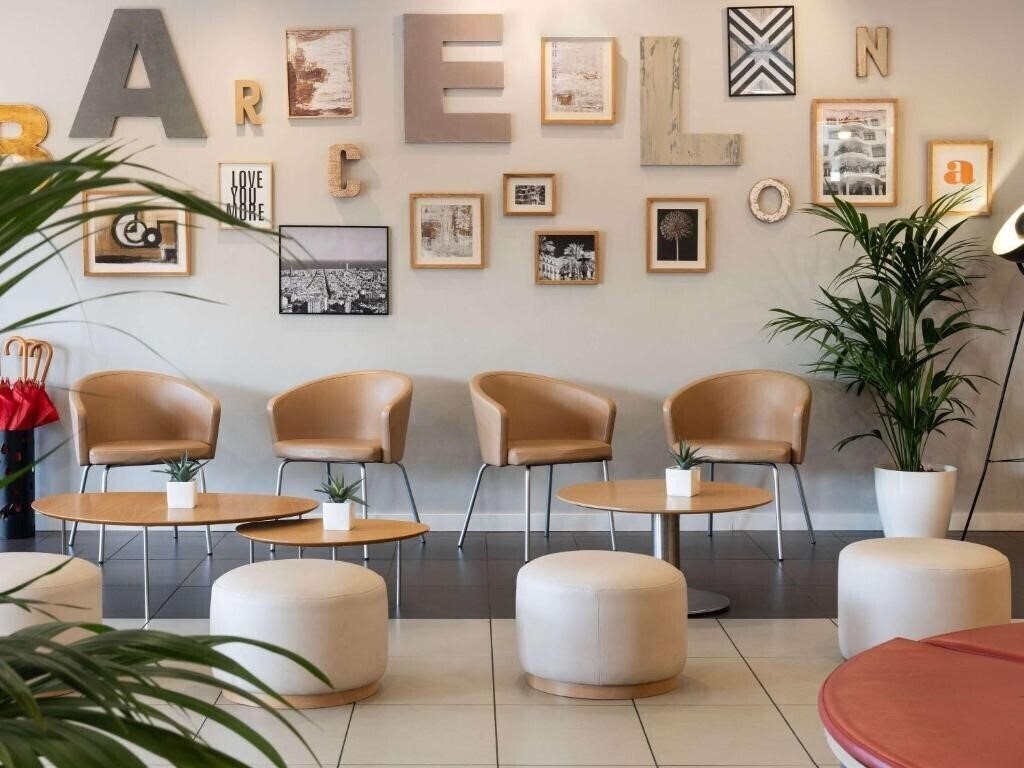 Zdjęcia Ibis Barcelona Meridiana 2*