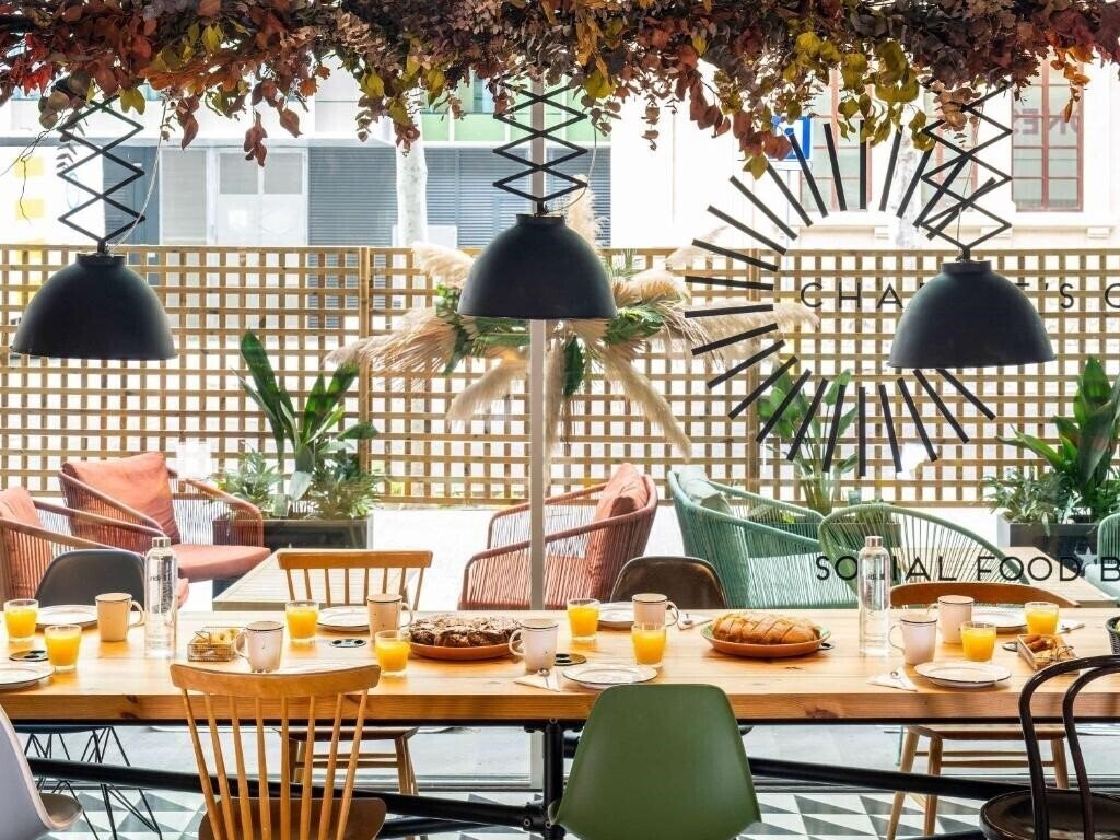 Готель Ibis Barcelona Plaza Glories 22 2*