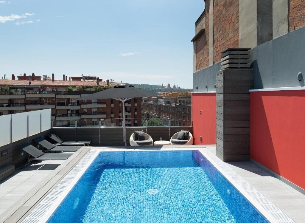 Hotel Catalonia Roma 3*