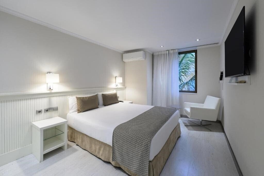 Zdjęcia Catalonia Roma 3*
